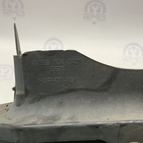A2205240425 Защита двигателя (задняя) на Mercedes W 220 S-Class 3.2 CDI 4.0 CDI A2205240425 Защита двигателя (задняя) на Mercedes W 220 S-Class 3.2 CDI 4.0 CDI