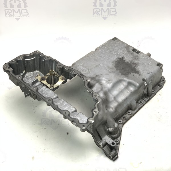 A6510140502 Масляный поддон картера двигателя, верхняя часть на Mercedes ML W166 GLE W166 2.1 CDI 2.2 CDI OM651