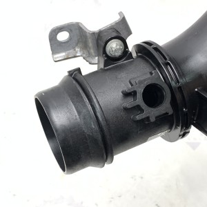 A6510900942 Патрубок воздухозаборника на Mercedes OM651 2.1 CDI 2.2 CDI M-Class ML W166 GLE W166