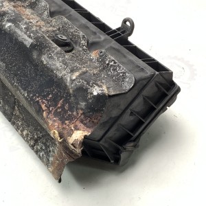 A6130900601 Корпус воздушного фильтра на Mercedes W 220 S-Class / E-Class W210 OM613 3.2 CDI 