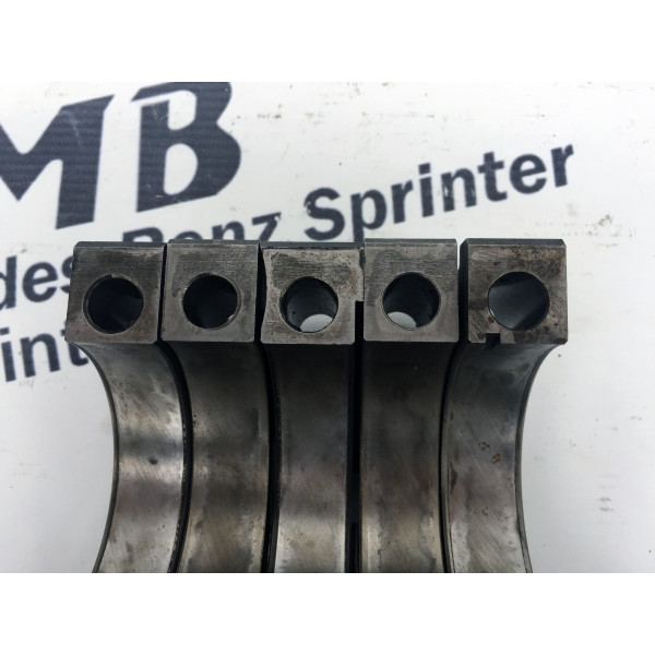 Коренные бугеля коленвала на Mercedes Benz Sprinter 2,2 cdi (ОМ 611)