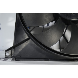 Вентилятор охлаждения двигателя 850W на Мерседес МЛ — ML W 163 2.7 4.0 5.5 А1635000093