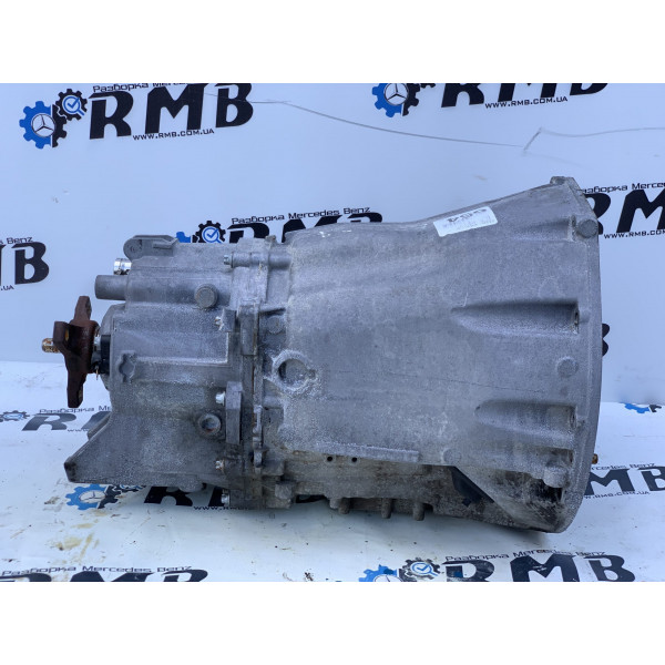 Коробка передач механика МКПП на Мерседес C-CLASS W203 C270 2.7 CDI 2112604801  716.654