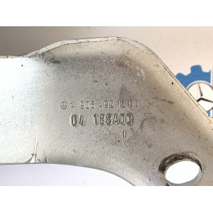 Кронштейн крепления катализатора на Мерседес Спринтер W 906 2.2 cdi OM 651 (2014 — 2018) A9064921200