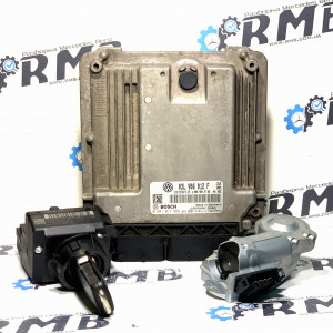 Блок керування двигуном ЄБУ Фольксваген Крафтер 2.0 120 кВт 03L906012F BOSCH 0281017666