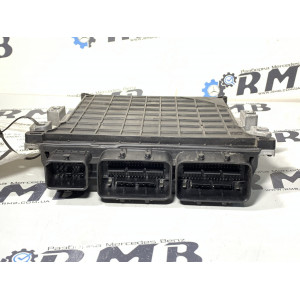 Блок управления двигателем Nissan Pathfinder NEC028-070  BED403-300 A2 7113D 5 K