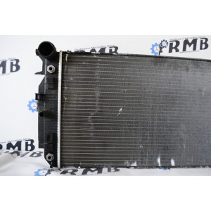 Радіатор охолодження двигуна (основний) на Мерседес Спрінтер W 906 2.2 3.0 А9065000402 (2006 - 2018)