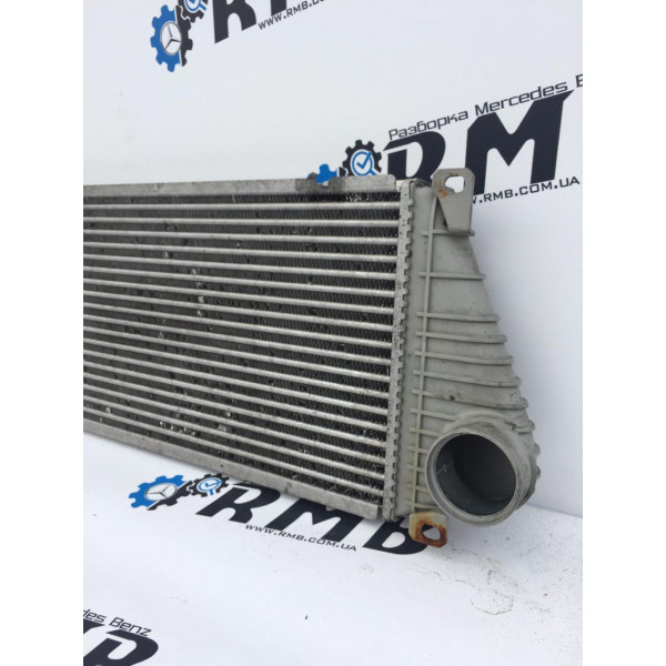 Радиатор интеркулера на Mercedes Benz Sprinter 2,2/2.7 cdi (ОМ 611 — 612) A9015010701