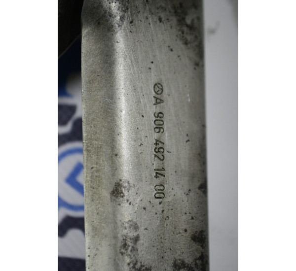 Кронштейн крепления катализатора на Мерседес Спринтер W 906 2.2 cdi OM 651 (2009 — 2018) A9064921400