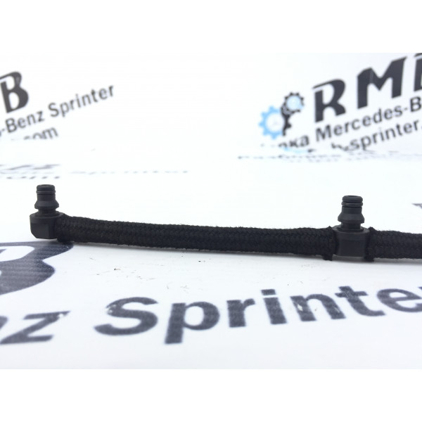 Шланг обратки топлива на Mercedes Benz Sprinter 2,2 cdi (ОМ 611) A6110703832