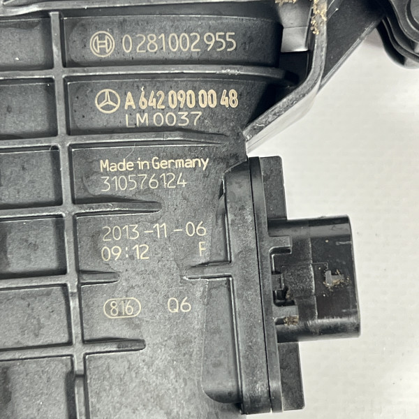 Патрубок впускний (ЧАЙКА ЛАСТОЧКА) на Mercedes 3.0 CDI OM 642 V6 А6420900048 А6420901742