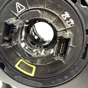 Підрульовий перемикач зі шлейфом AIRBAG на Мерседес Спрінтер W 907 / W 910 А9079003702 