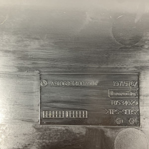 Гумовий килимок речового ящика на Мерседес Спрінтер W 907 / W 910 А9106891400 