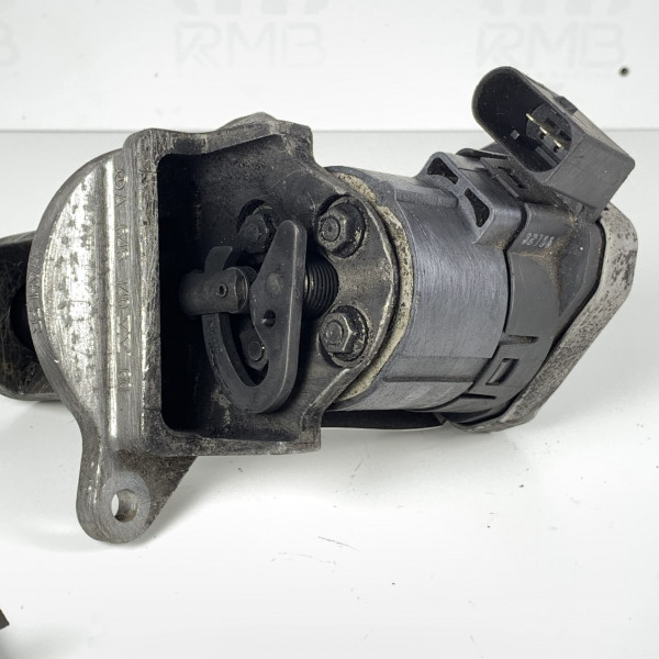 Клапан EGR на Mercedes W204 W211 W220 2.2 2.7 3.2 cdi OM 646 / 647 / 648 00005320C5 А6461400860