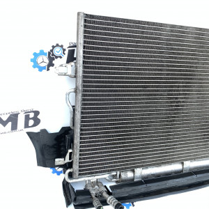 Радиатор охлаждения кондиционера на Mercedes E-Class W211 A2115000154