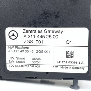  Блок управления центральным замком на Mercedes E-Class W211 А2114452600